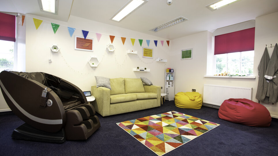 National Autistic Society. Catrine Bank.Photograph by Martin Shields Tel 07572 457000www.martinshields.com© Martin Shields